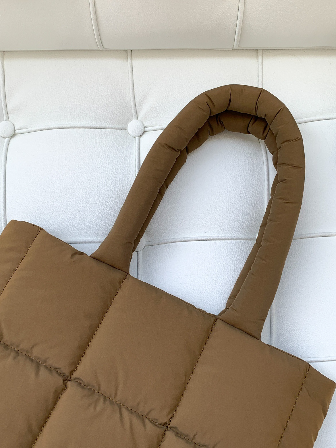 Tote matelassé – Doux & stylé pour tous les jours