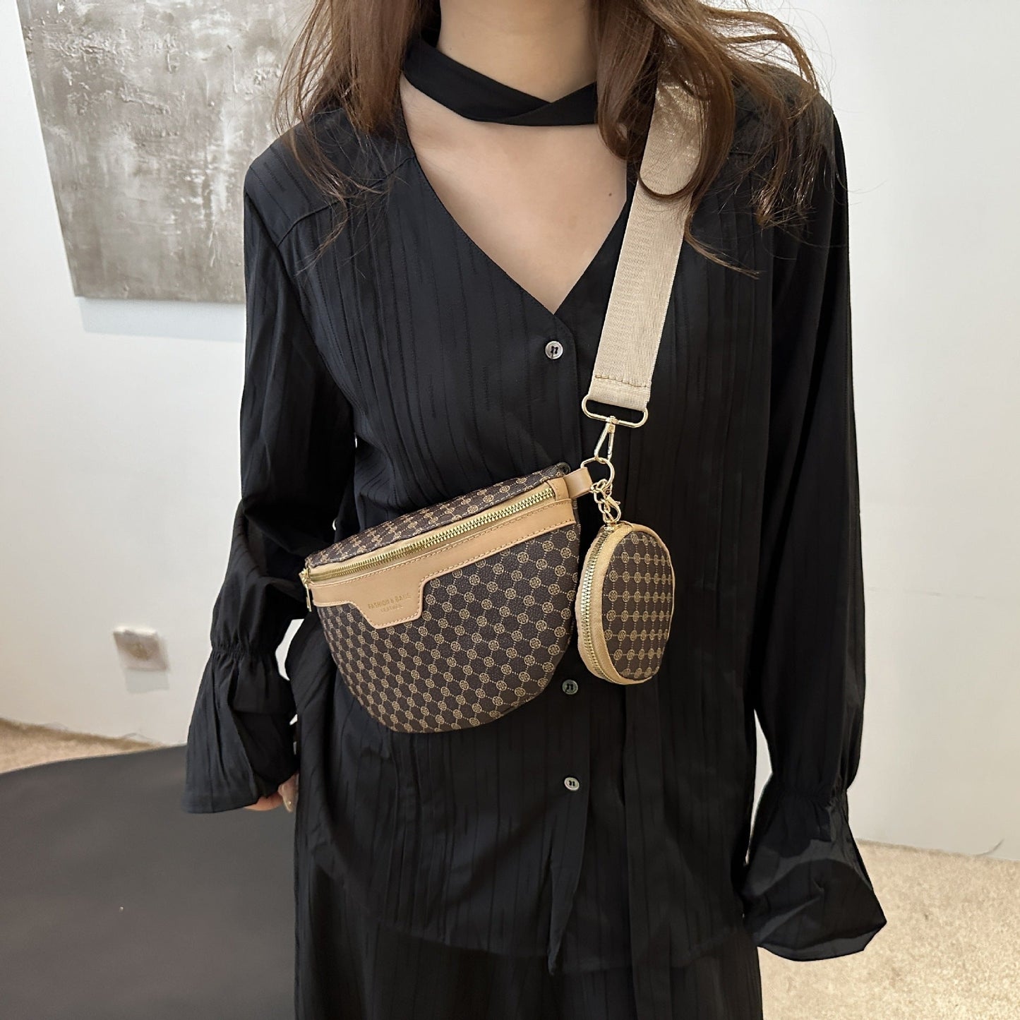 Sac banane monogramme – Sangle ajustable & pochette incluse
