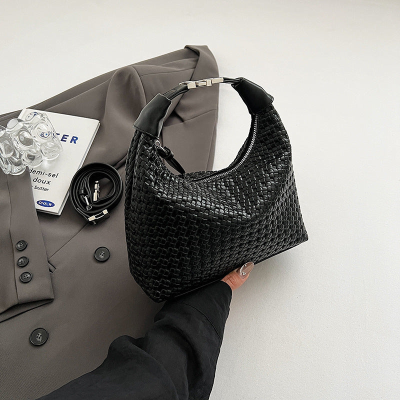 Sac bandoulière hobo tressé – Doux et texturé pour femme