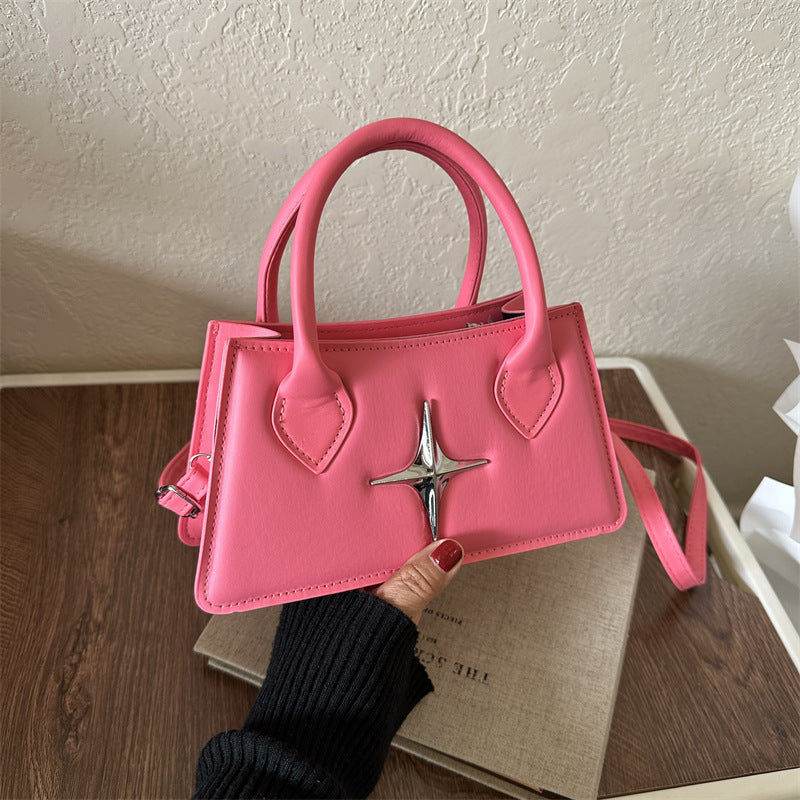 Mini sac à main avec breloque étoile – Design chic & audacieux