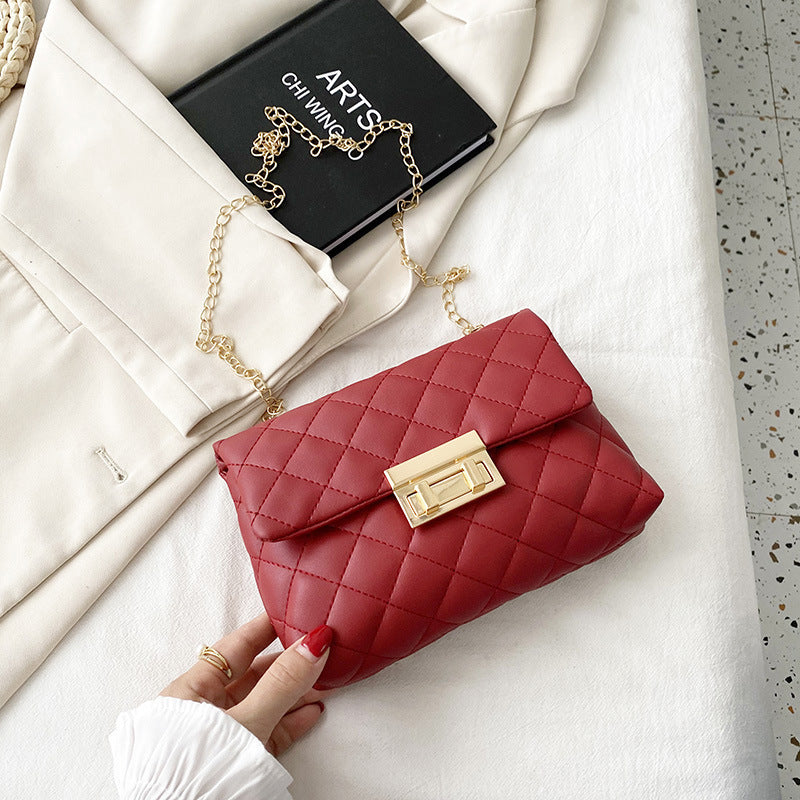 Sac bandoulière matelassé femme à chaîne – Fermoir tournant