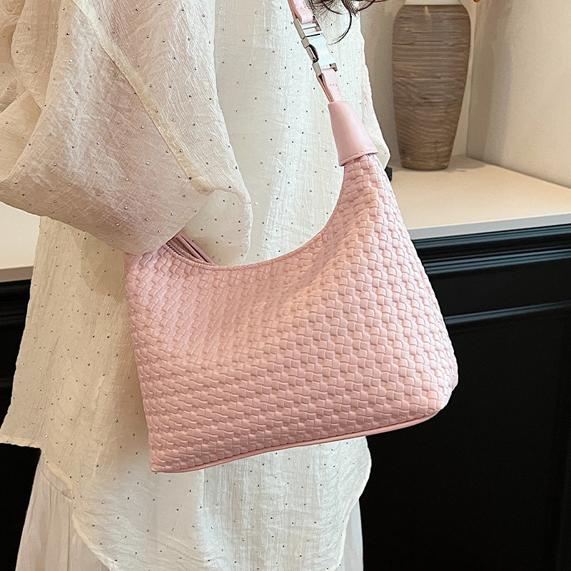 Sac bandoulière hobo tressé – Doux et texturé pour femme