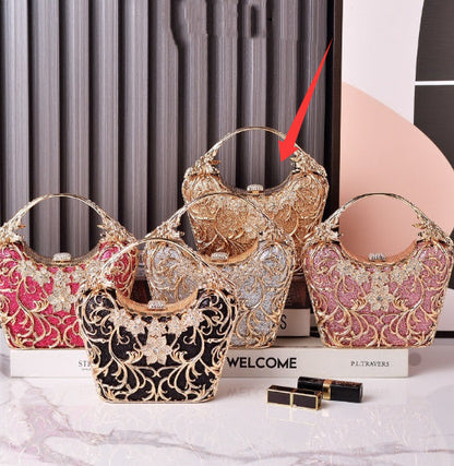 Pochette de soirée femme florale en métal – Anse ornée de cristaux