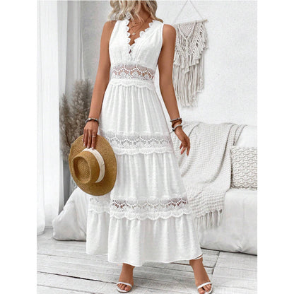 Robe en Dentelle Délicate à Col en V