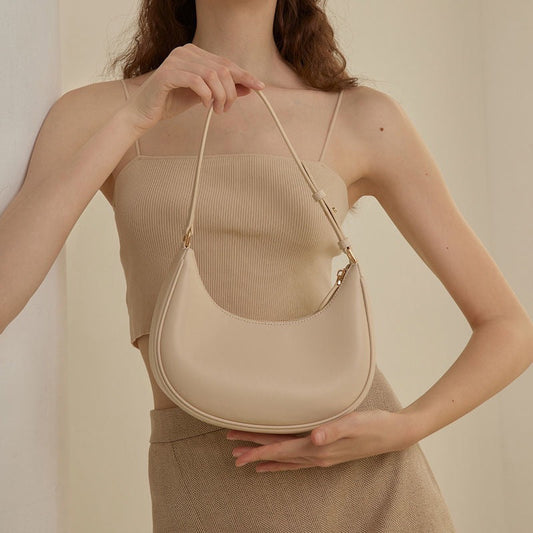 Sac bandoulière croissant – Élégant & moderne