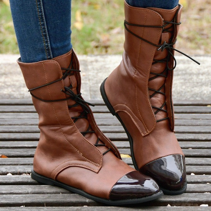 Bottes Locomotives Mi-Hautes à Lacets – Élégance Noire à Talon Bas