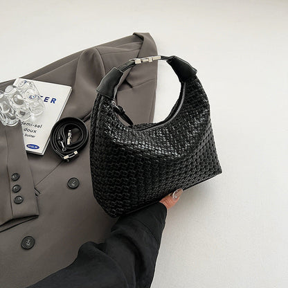 Sac bandoulière hobo tressé – Doux et texturé pour femme