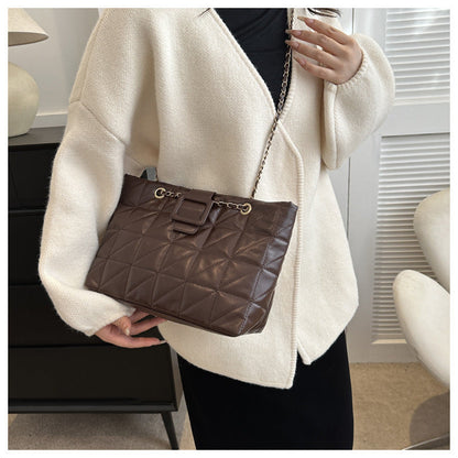 Sac bandoulière matelassé à chaîne – Élégant & spacieux